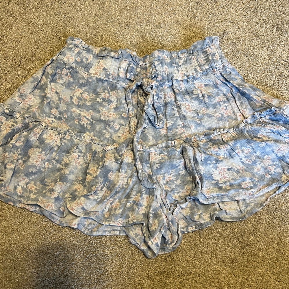 Blue/white Floral Shorts